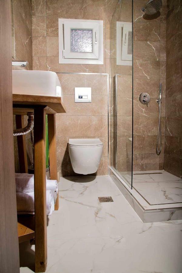 Aelia Boutique Apartments & Rooms Nea Vrasna Bagian luar foto
