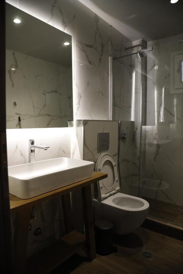 Aelia Boutique Apartments & Rooms Nea Vrasna Bagian luar foto