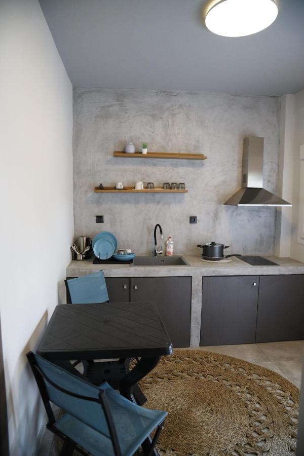 Aelia Boutique Apartments & Rooms Nea Vrasna Bagian luar foto