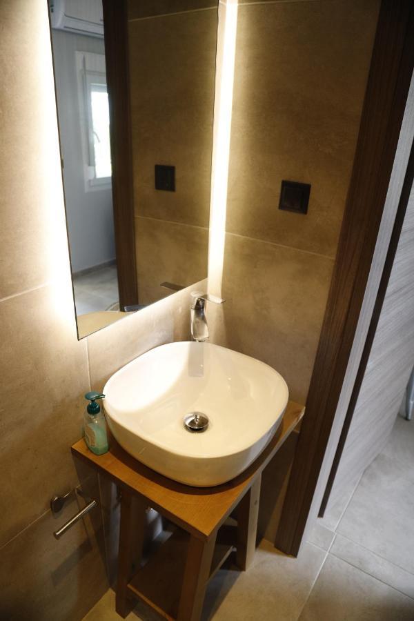 Aelia Boutique Apartments & Rooms Nea Vrasna Bagian luar foto